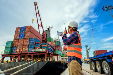Should You Use a Freight Forwarder for Your Exports or Book Your Own Freight | Shipping Solutions